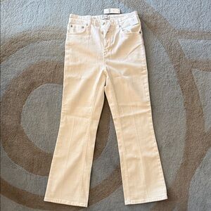 Women’s Closed White Denim Jeans Size 26
